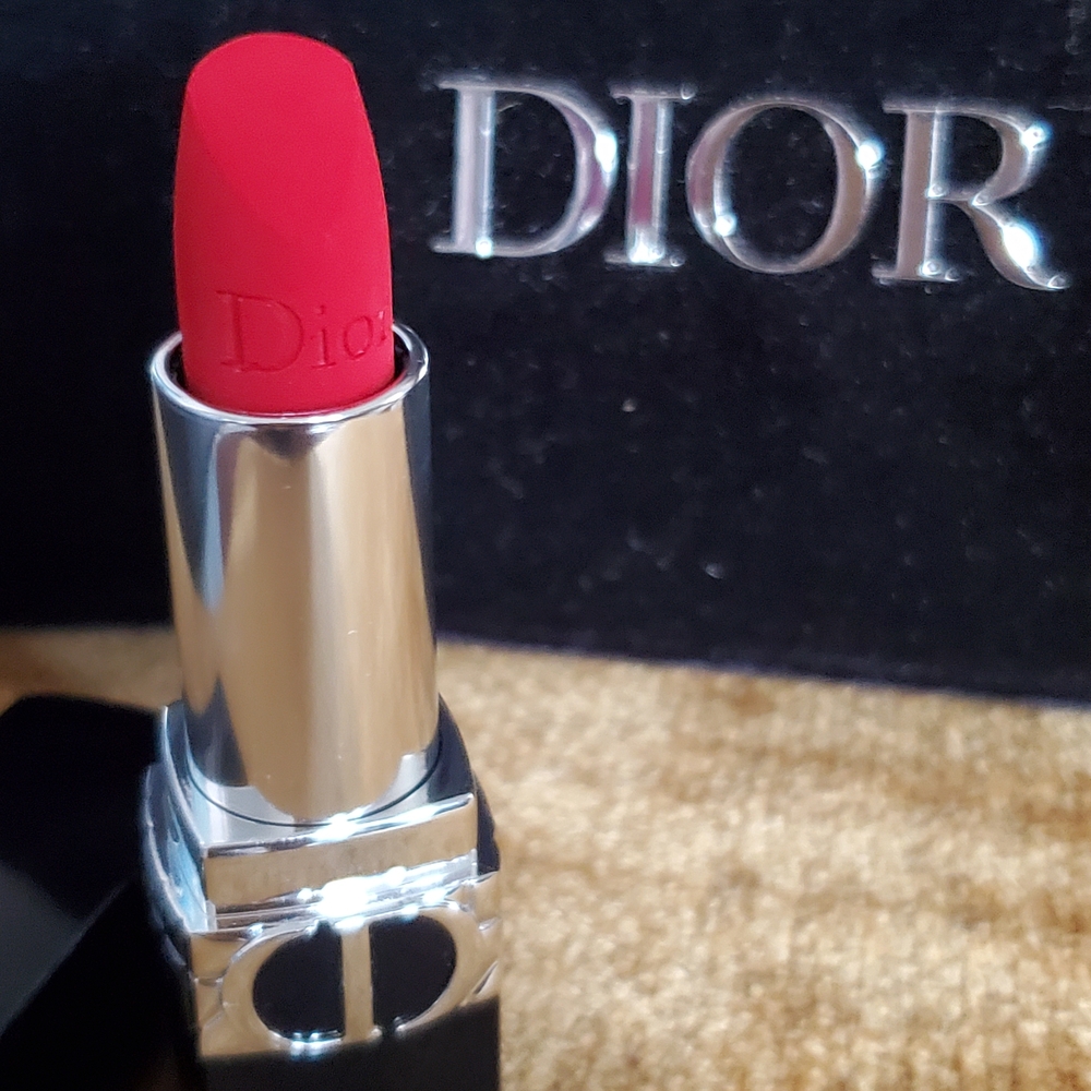 Dior Rouge Lipstick - Vibrant Red